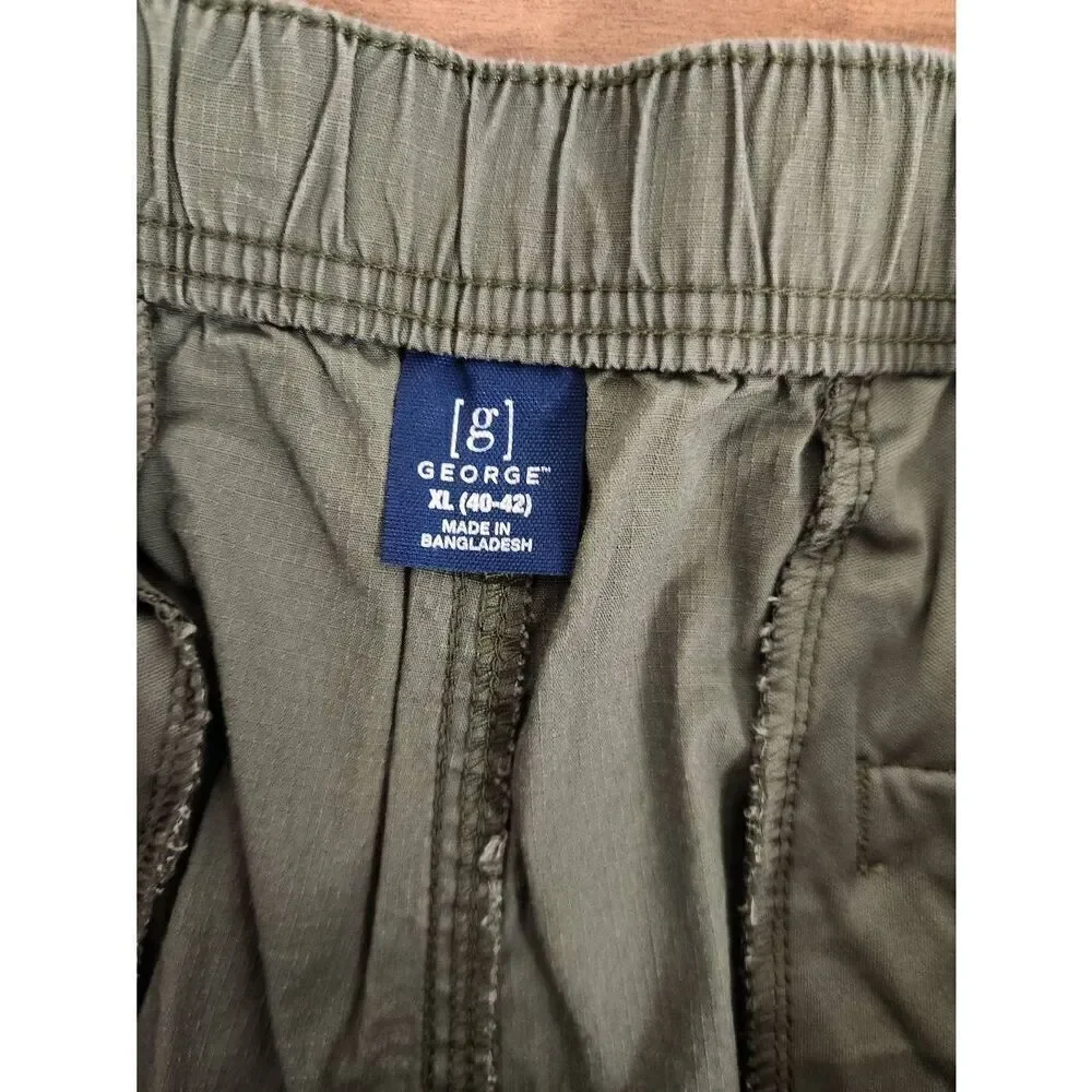 George Men's Green Shorts, Size XL, 40-42 Elastic Waist, Snap and Zip Closure